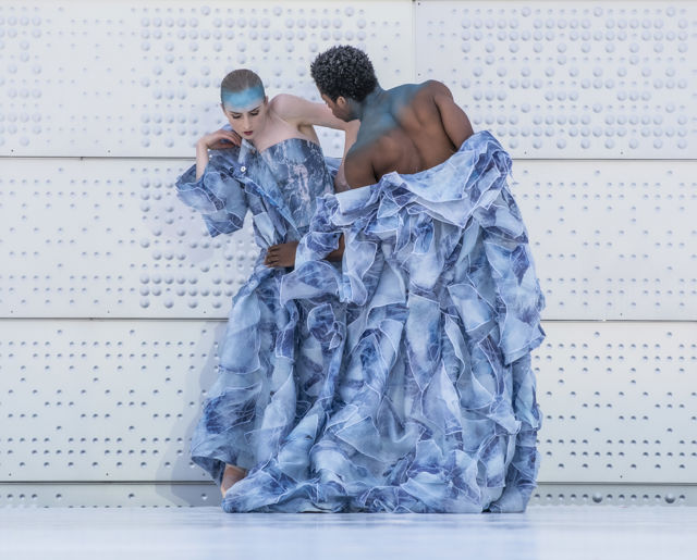  Grete Sofie Borud Nybakken og Shaakir Muhammad danser sammen