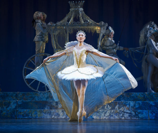 Askepott på vei til ballet