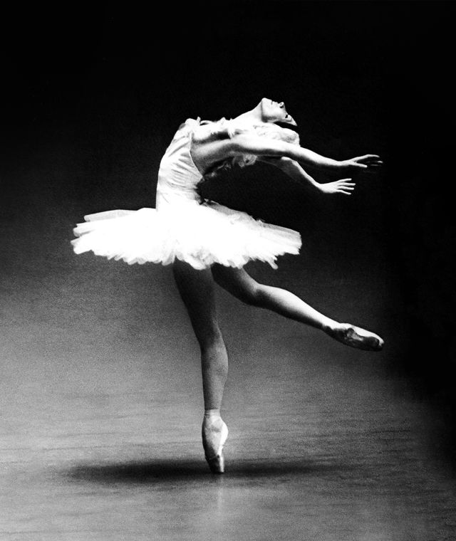 Natalia Makarova in Swan Lake