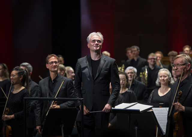 Dirigent med musikere